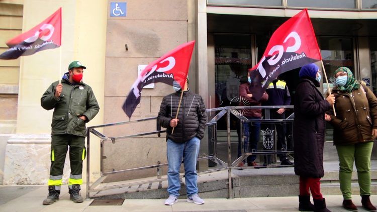 concentracion-cgt-ayuntamiento-caso-brigadas-verdes-2