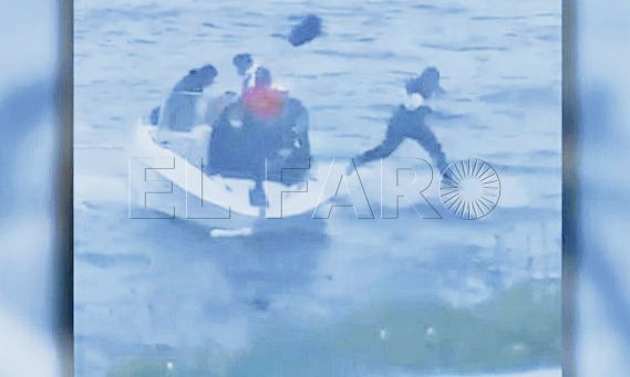 inmigrantes-salida-intento-salto-mar