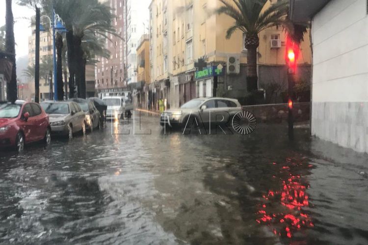 marina-agua-fuertes-lluvias-inundaciones