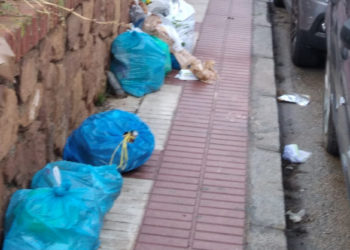 basura-alrededor-murallas-merinies