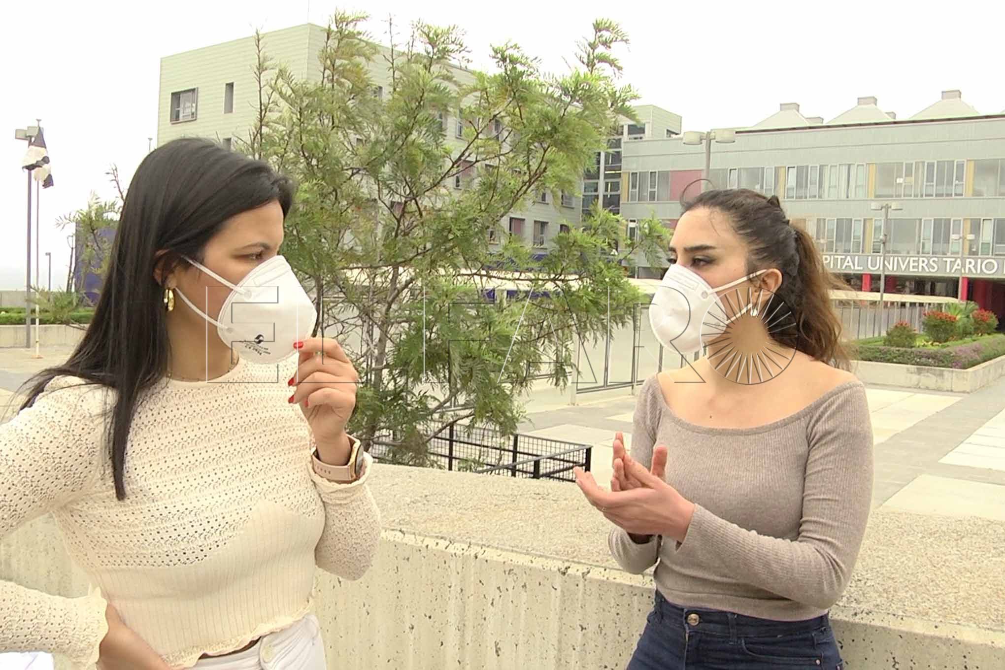 pioneras-bata-blanca