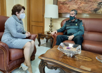 responsable-fronteras-guardai-civil-visita-ceuta-delegada-2