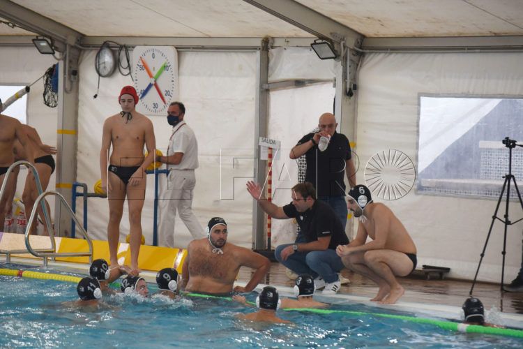 sergio-aguilera-entrenador-caballa-waterpolo