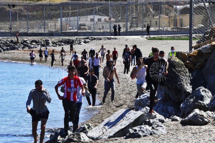 inmigrantes-tarajal-entrada-masiva