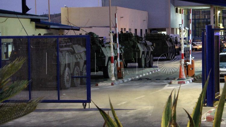 militares-frontera-tarajal-entrada-inmigrantes-17