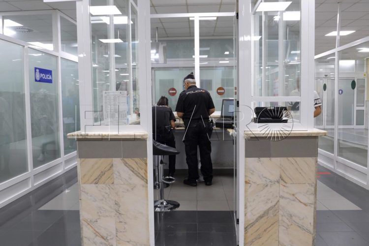 policia-nacional-estacion-maritima