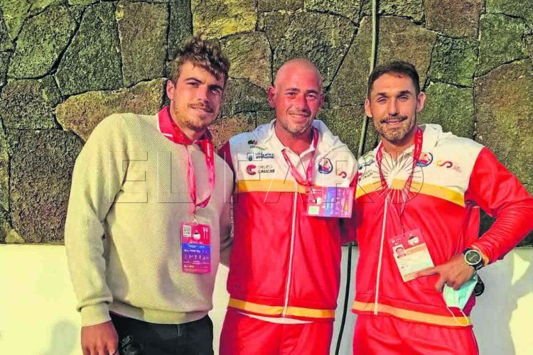 alejandro-zumaquero-surferksi