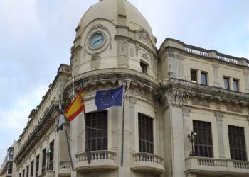 banderas-fachada-ayuntamiento