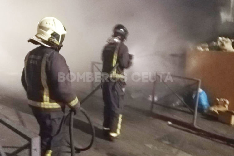 bomberos-contenedores