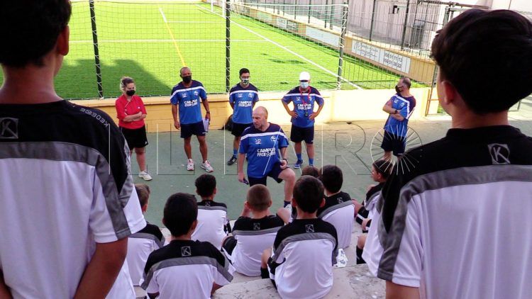 campus-futbol-federacion-verano-17
