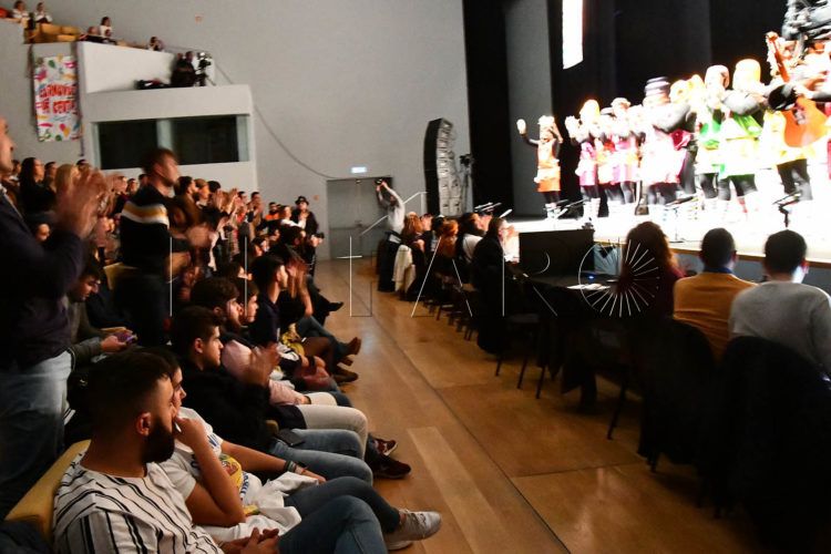 carnaval-revellin-teatro