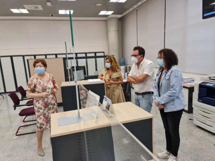 delegada-salvadora-mateos-visita-instituto-nacional-tesoreria-seguridad-social-2