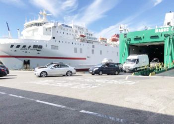 ferry-marroquies-residentes-extranjero
