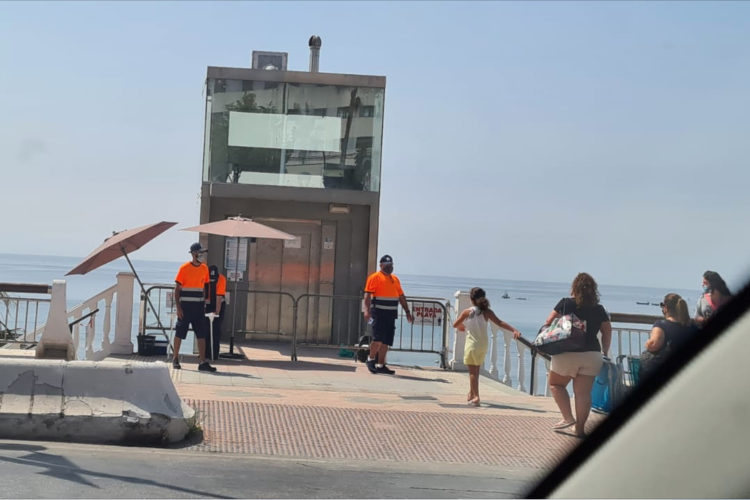 trabajadores-amgevicesa-control-playas