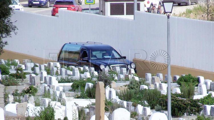 coche-funeraria-cementerio