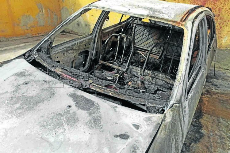 coche-quemado-los-rosales2