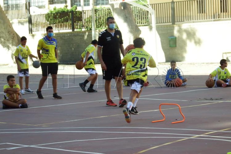 escuela-baloncesto-juventud