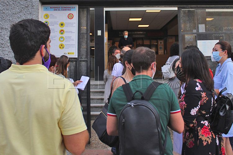 interinos-puerta-ies-almina