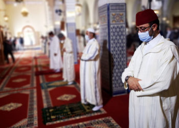 marruecos-mezquita-rezo