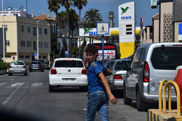 menores-marroquies-puerto-ceuta-10