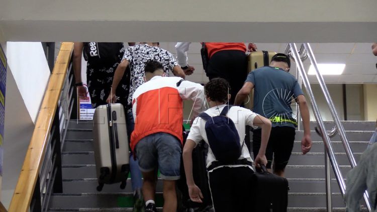 menores-mena-puerto-rumbo-navarra-12