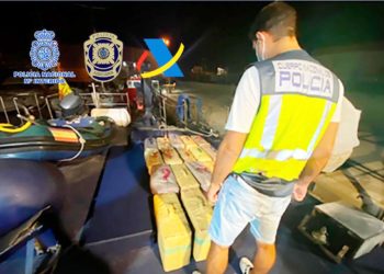 policia-nacional-narcolancha-1