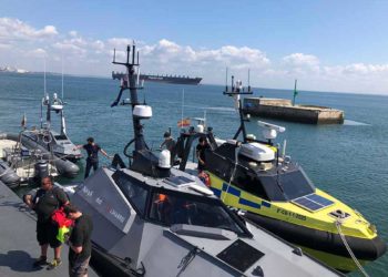 puerto-ceuta-embarcacion-usv-vendaval-ejercicios-otan-2