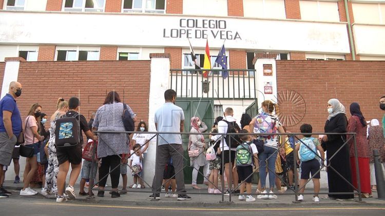 vuelta-cole-alumnos-estudiantes-aulas-educacion-14