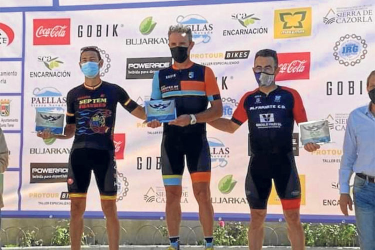 ciclistas-ceuties-gran-fondo-sierra-cazorla