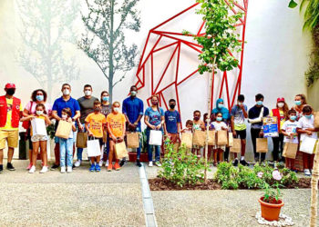 cruz-roja-premia-participantes-i-plogging-ceuta