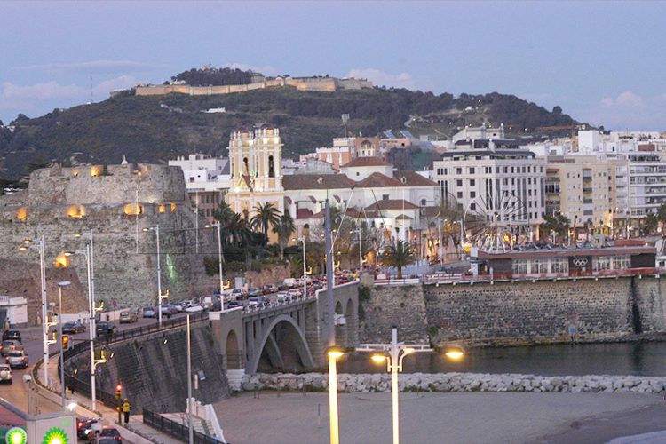 monte-hacho-alumbrado