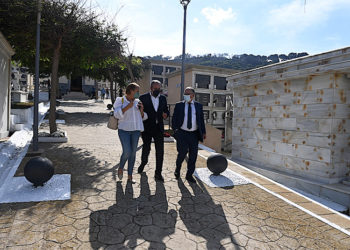 sanidad-inspeccion-cementerio1