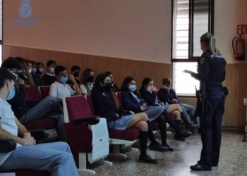 charla-policia-nacional-001