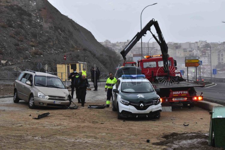 fardo-accidente-guardia-civil-2