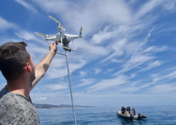 rapero-cruzando-khalid-paisano