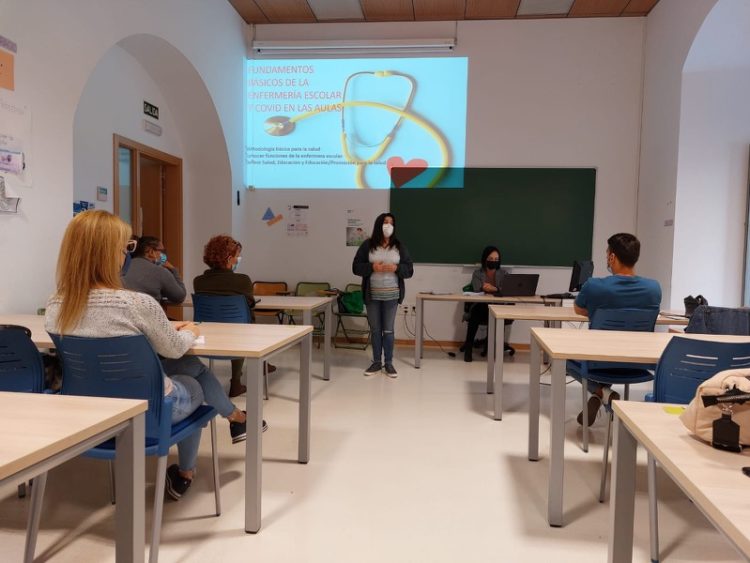 satse-curso-enfermera-escolar-004