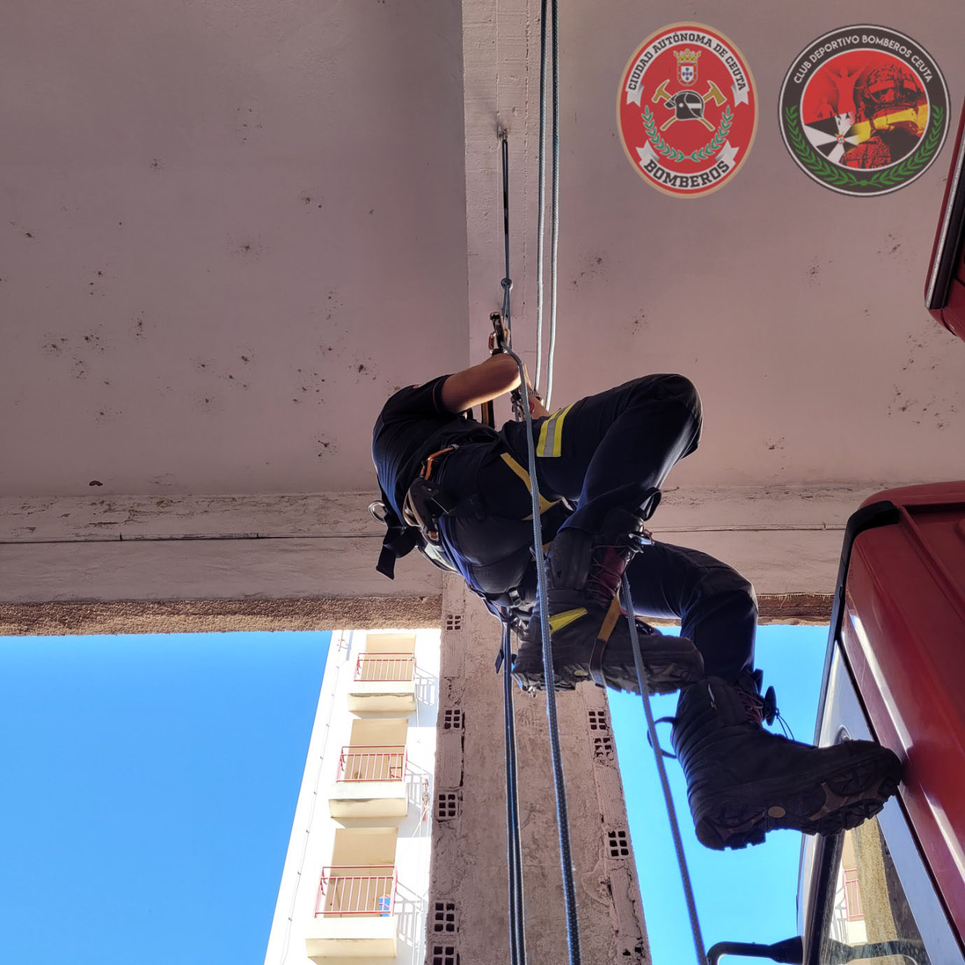 bomberos-ceuta-rescate-vertical-3