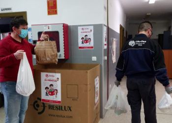 caritas-alimentos-navidad-4