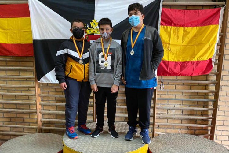 copa-navidad-delfines-3