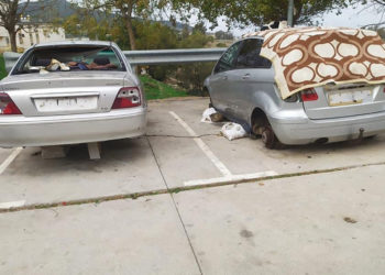 cementerio-coche-poblado-regulares