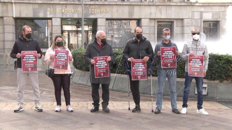 cgt-concentracion-plaza-reyes-plan-empleo-delegacion-001