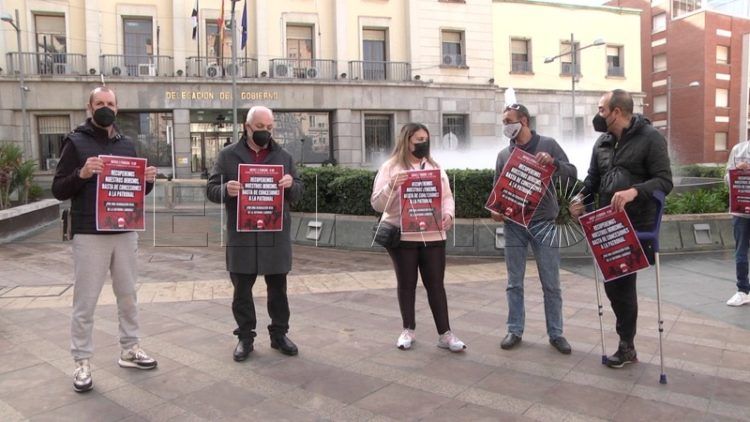 cgt-concentracion-plaza-reyes-plan-empleo-delegacion-011