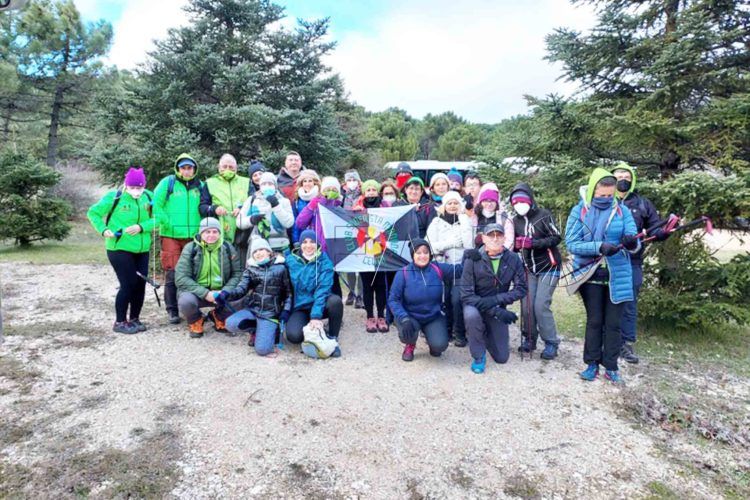 club-manada-ruta-senderista-nieve-001