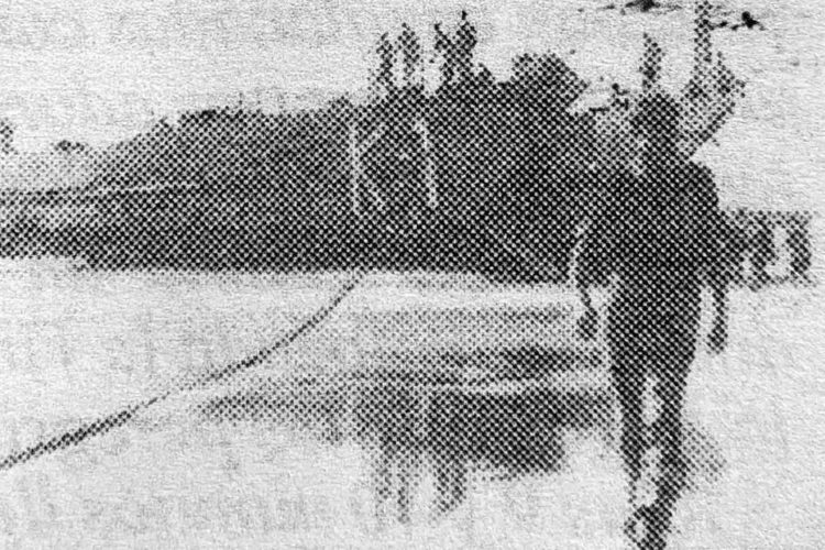 primer-marino-armada-caido-campana1