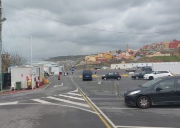 punto-covid-sin-proteccion-lluvia