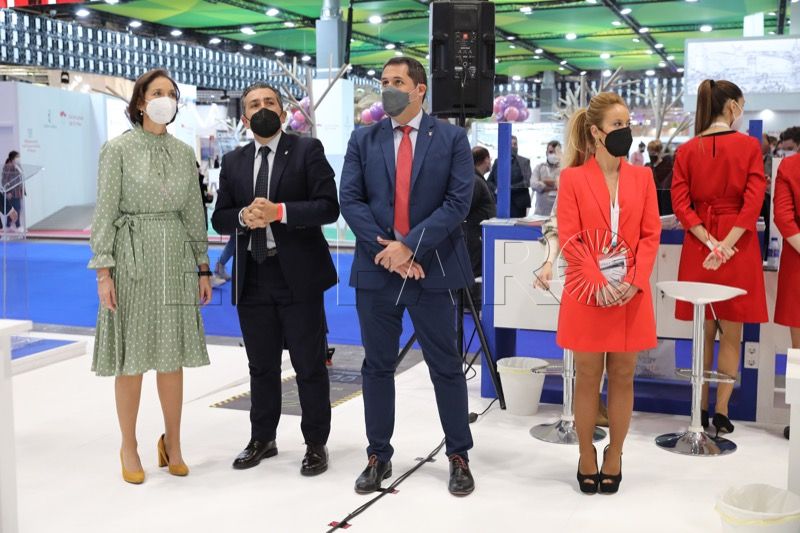 reyes-maroto-stand-ceuta-fitur