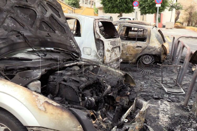 Los Rosales Coches Quemados 6