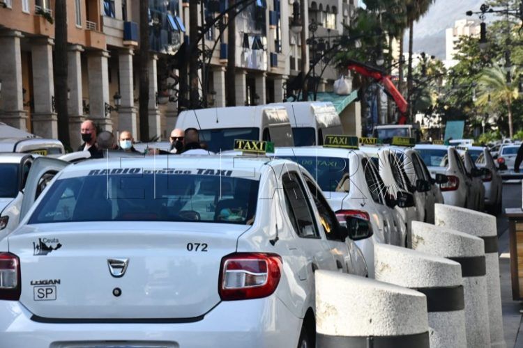 concentracion-incendio-taxi-barriada-postigo-006