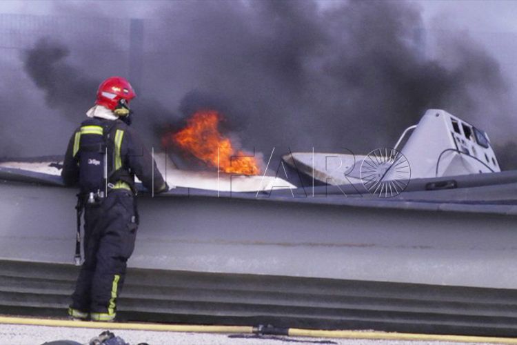 incendio-embarcaciones-bomberos