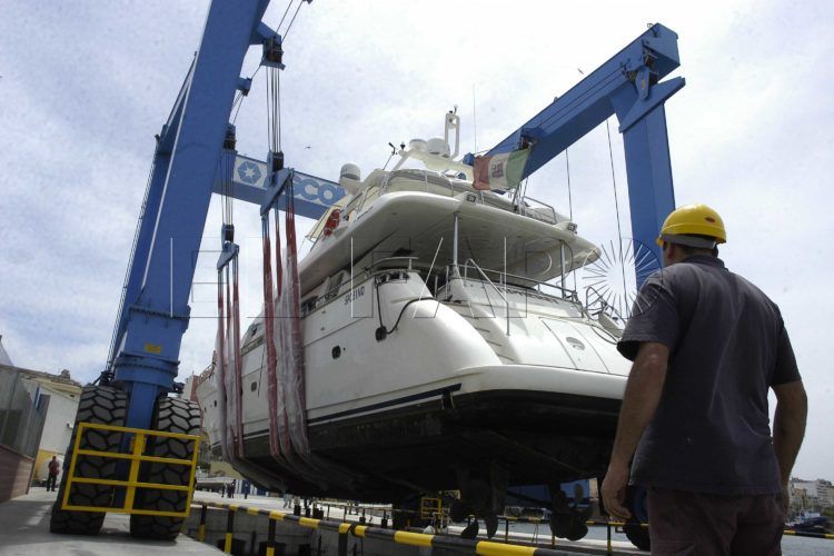 reparacion-buque-barco-puerto